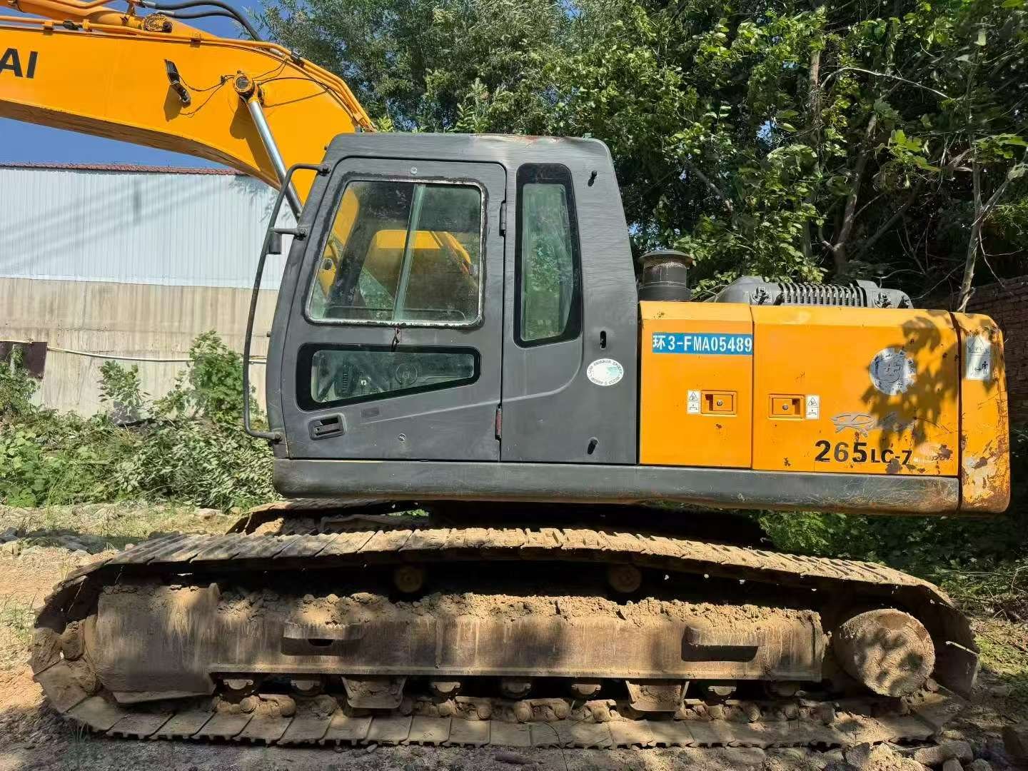 2015 Hyundai 225LC-7S Used Excavator