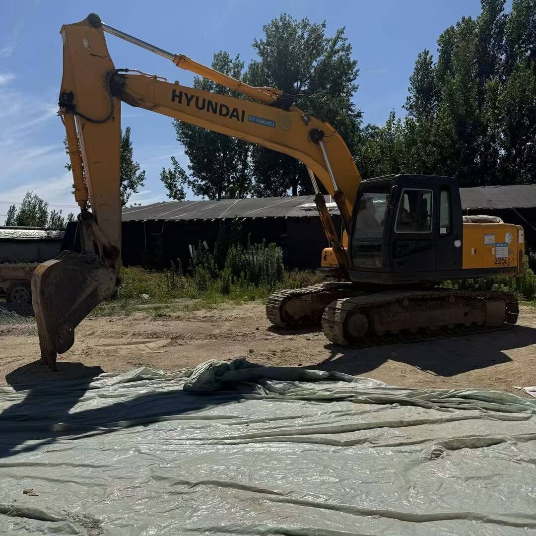 2012 Hyundai 215-7C Used Excavator