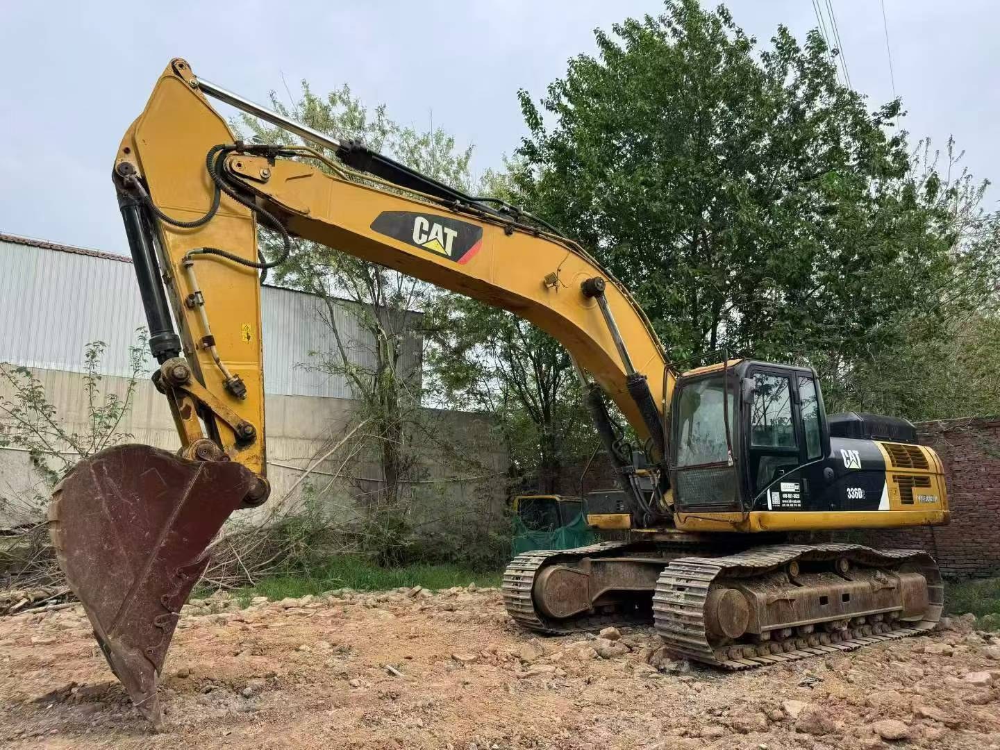 2017 Caterpillar 336 вживаний екскаватор