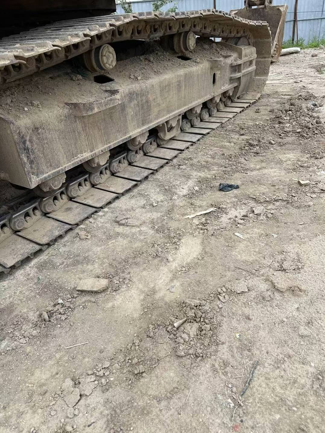 2021 рік SANY 205C вживаний екскаватор