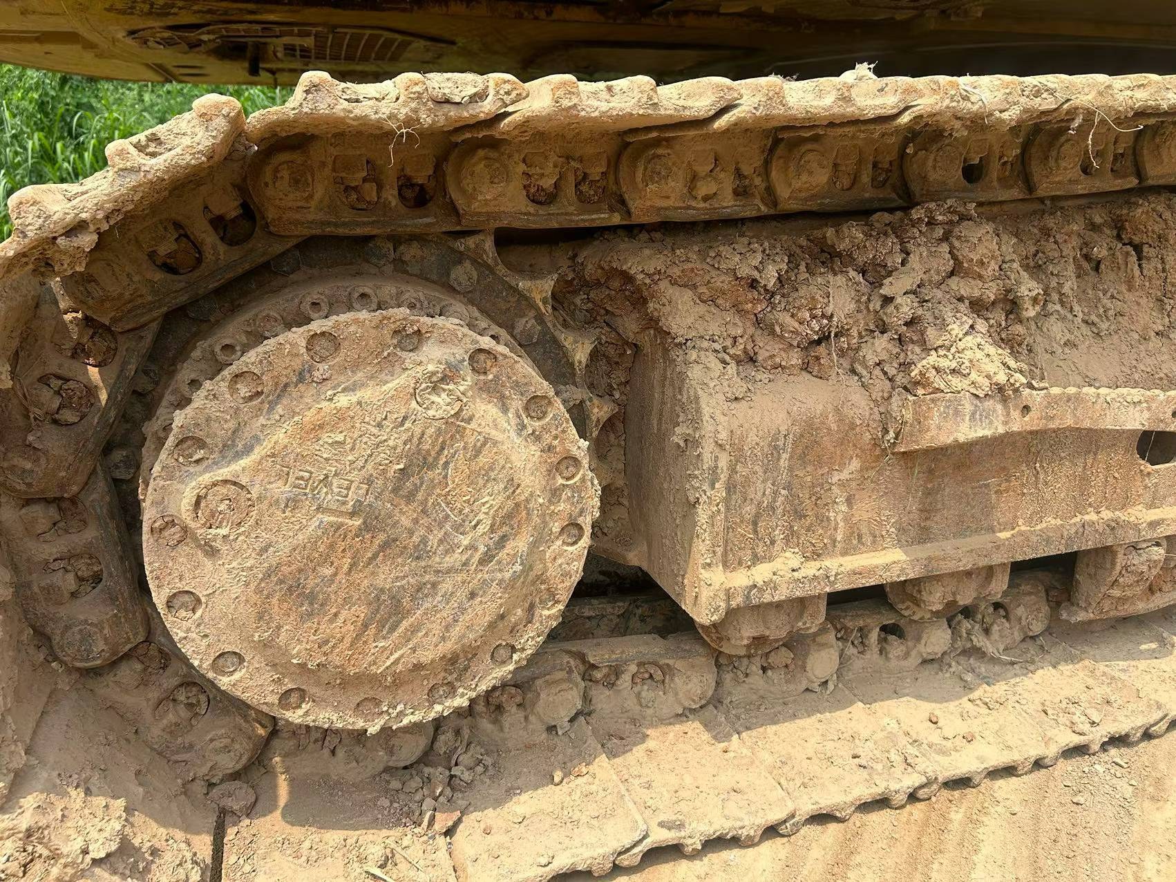 2019 год, б/у экскаватор Caterpillar 323D2