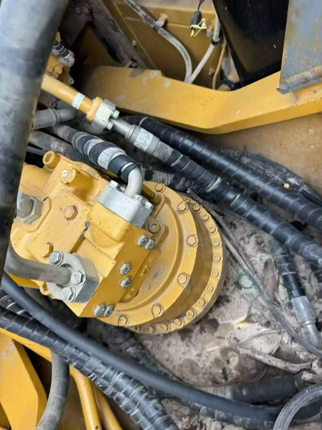 2019 Caterpillar 326 Escavadeira Usada