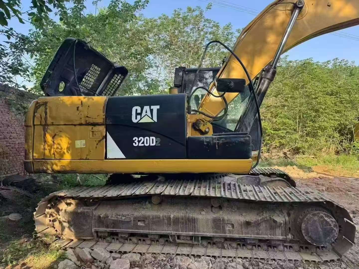 2018 год Caterpillar 320D2 б/у экскаватор