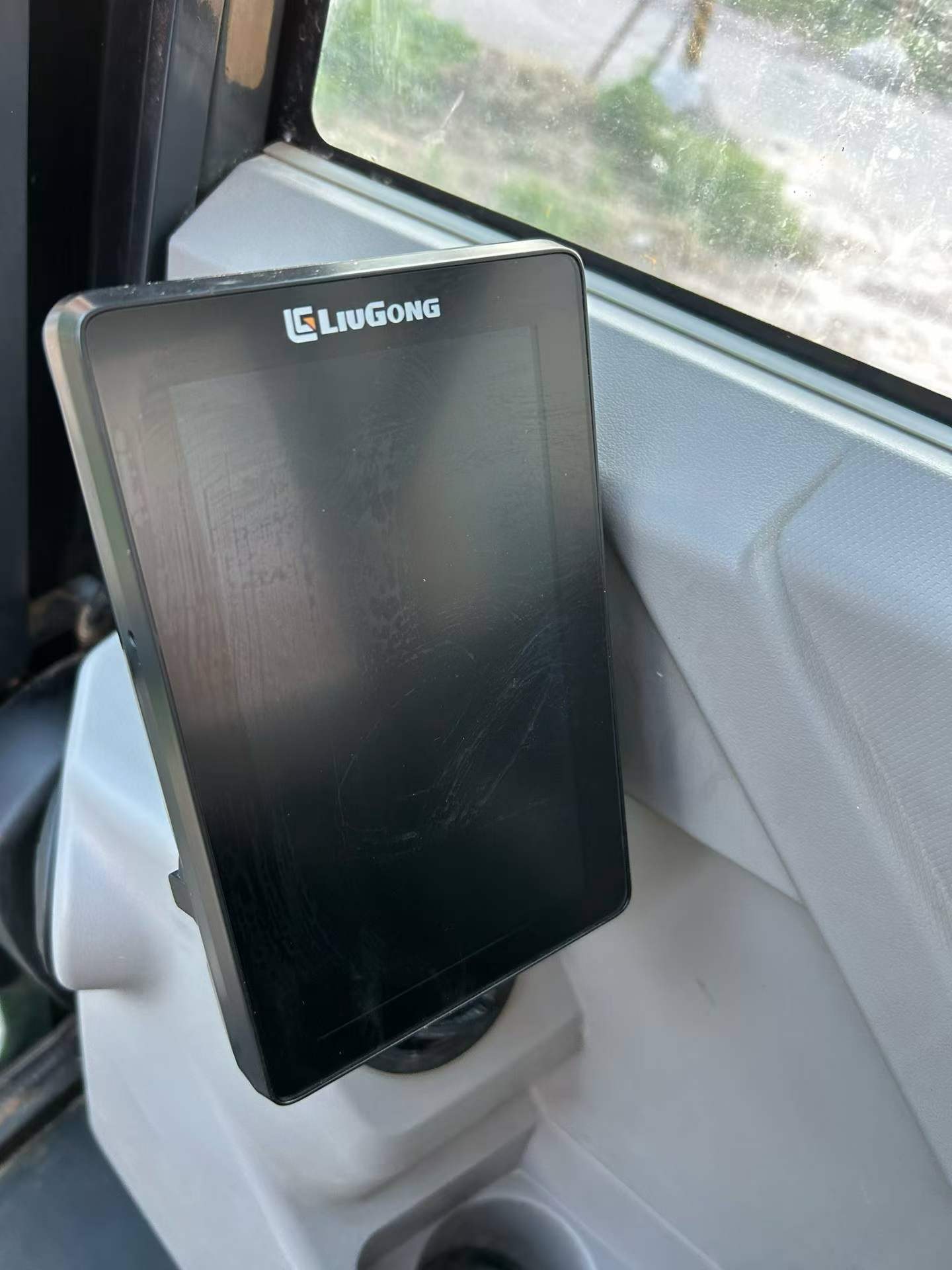حفارة مستعملة LiuGong 906F موديل 2024