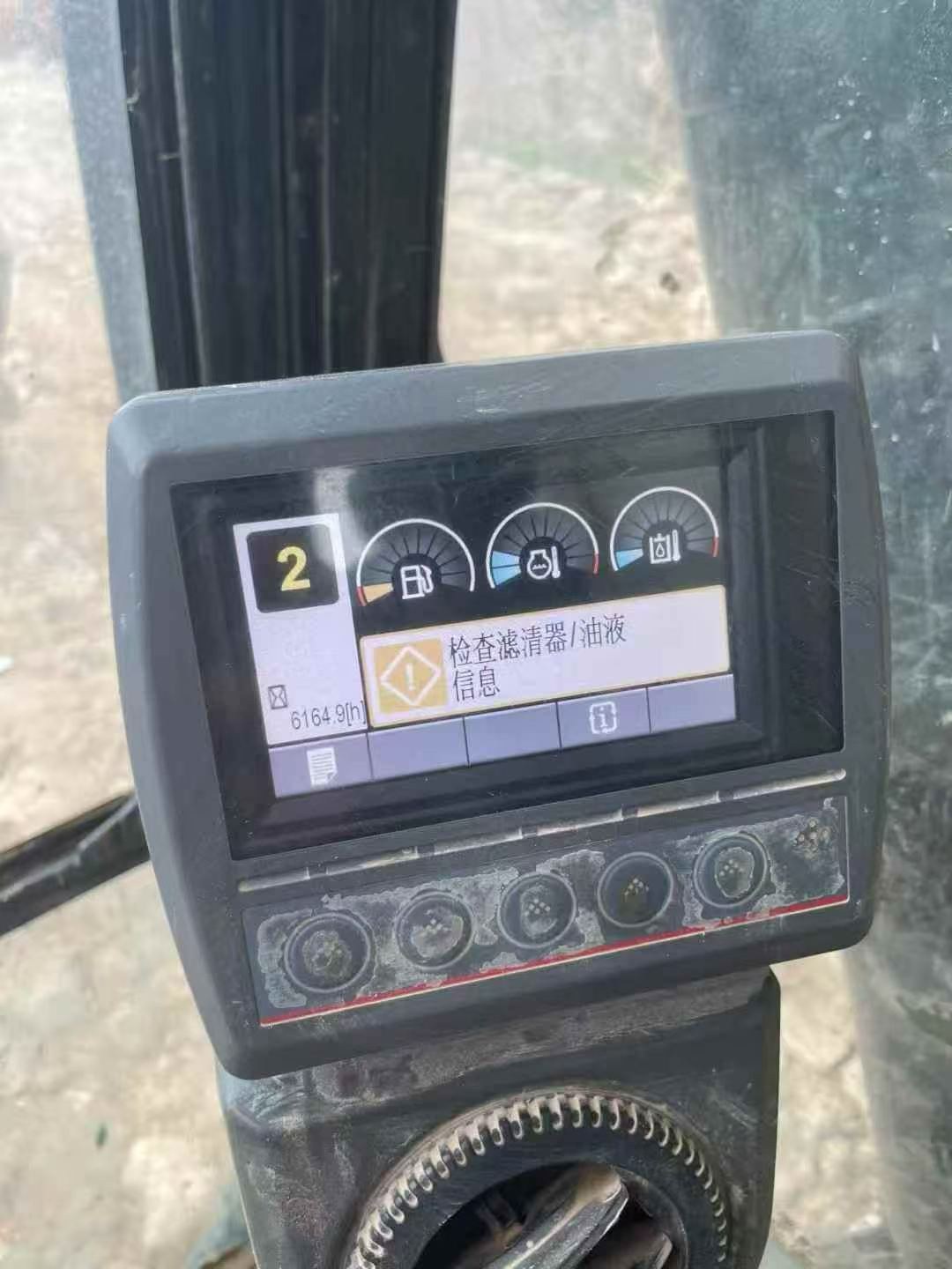 2017 Caterpillar 320D2GC вживаний екскаватор