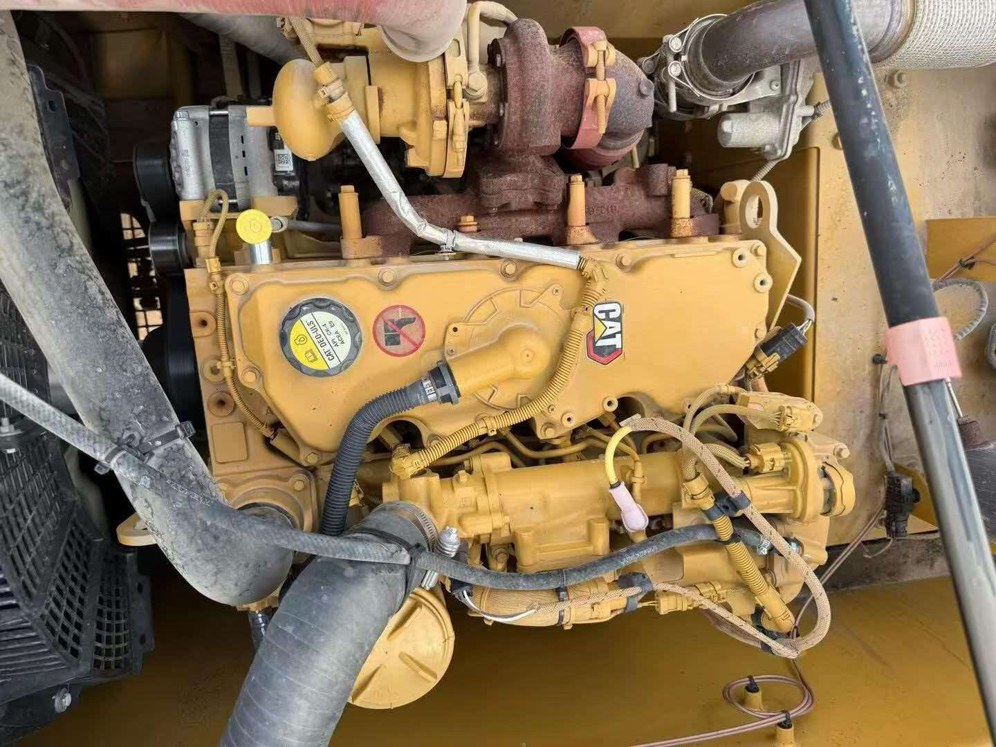 2023 год Caterpillar 323 б/у экскаватор