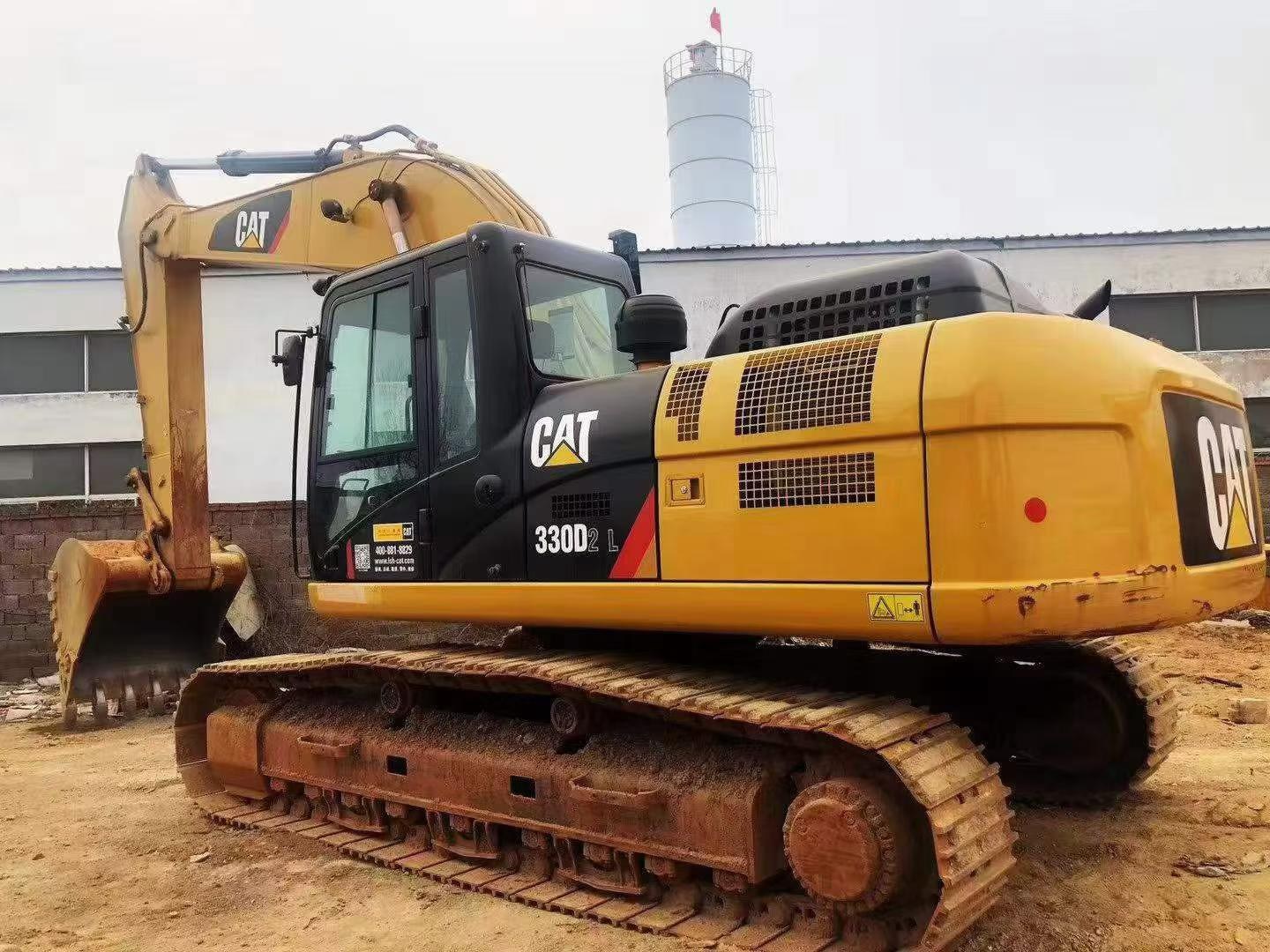 Год выпуска не определён, подержанный экскаватор Caterpillar 330D2L
