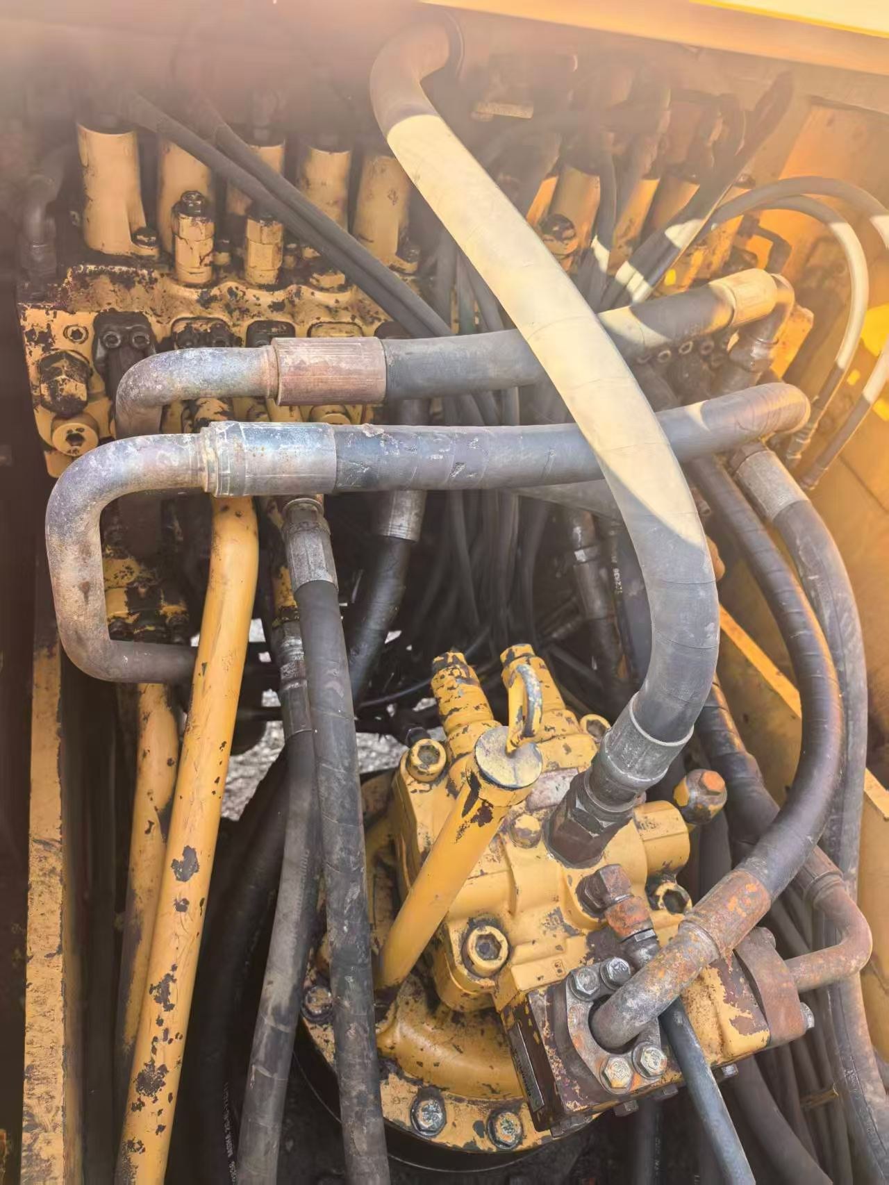 2014 Caterpillar 320 Excavator Bekas