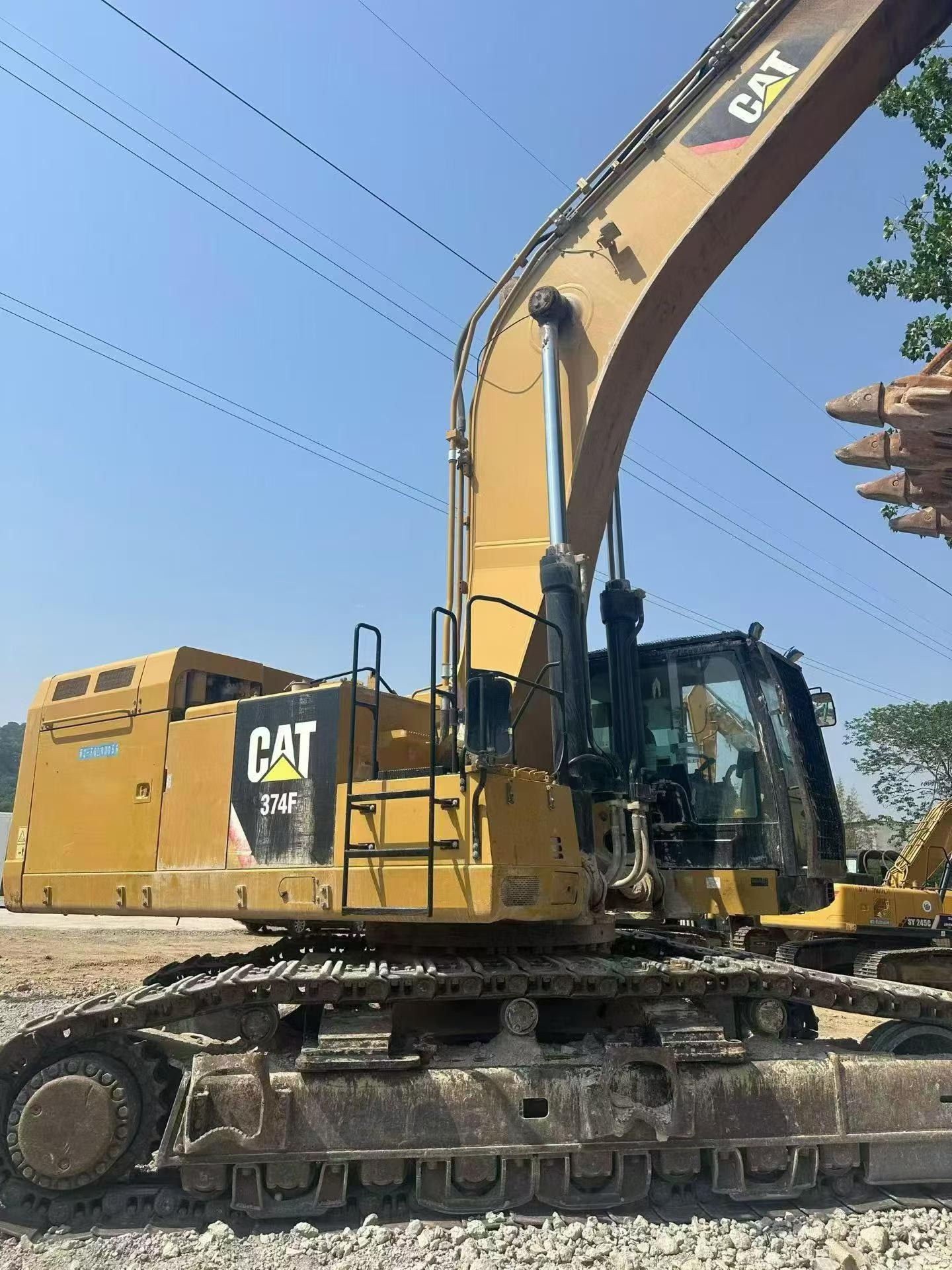 2018 Caterpillar 374 Used Excavator