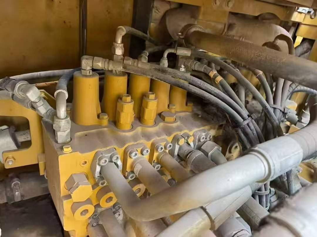 2019 Caterpillar 326 Escavadeira Usada
