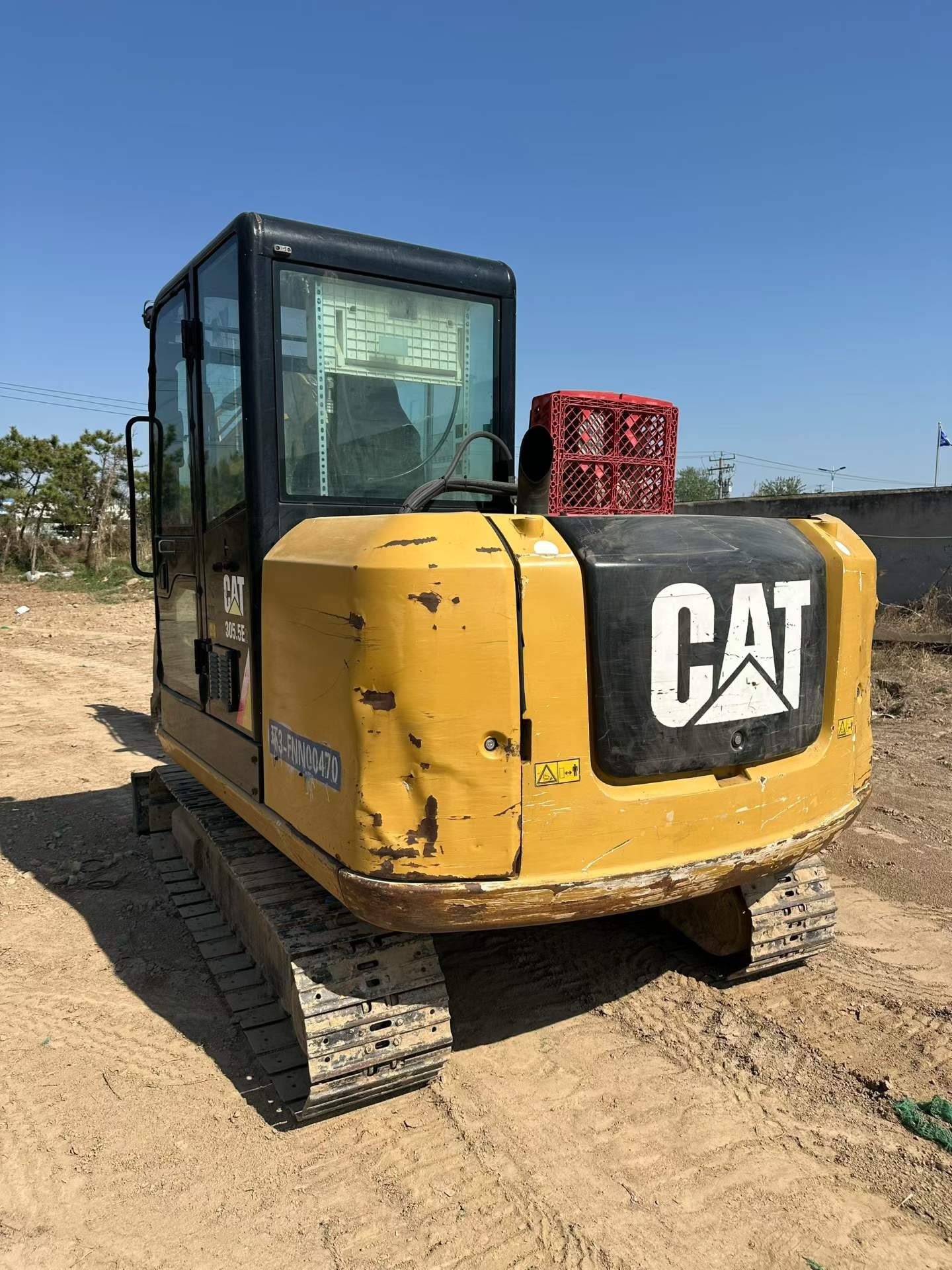 2023 рік Caterpillar 305 вживаний екскаватор