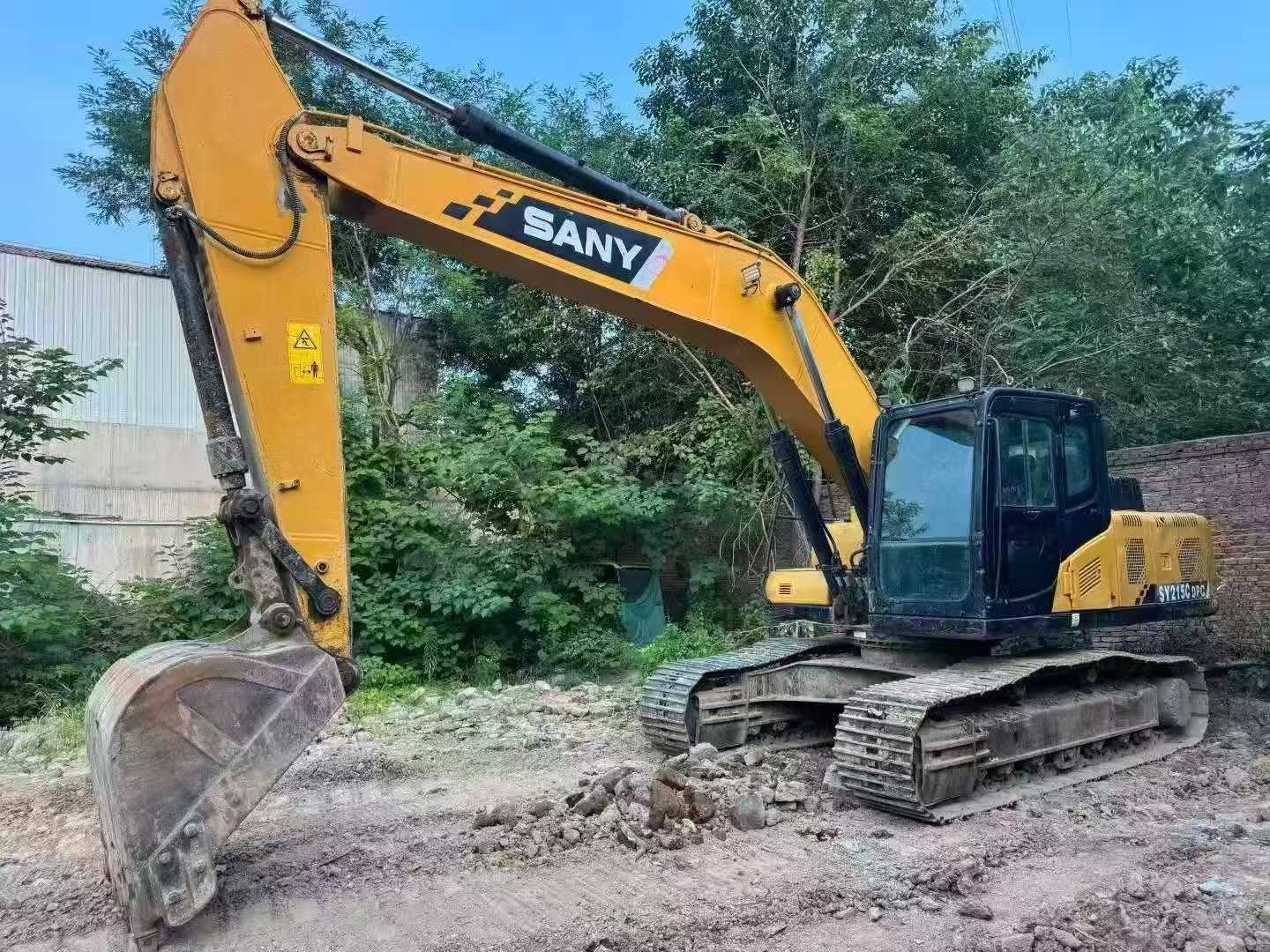 2021 год SANY 205 б/у экскаватор