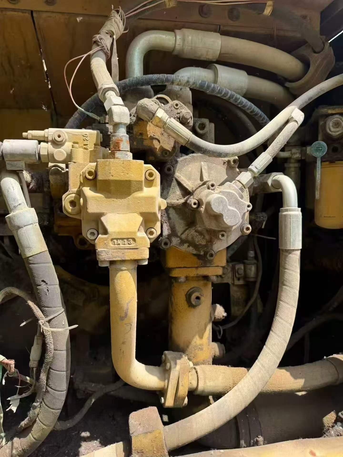 2011 Caterpillar 345 Excavator Bekas