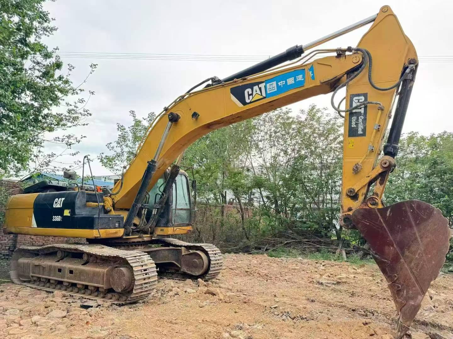 2017 Caterpillar 336 вживаний екскаватор