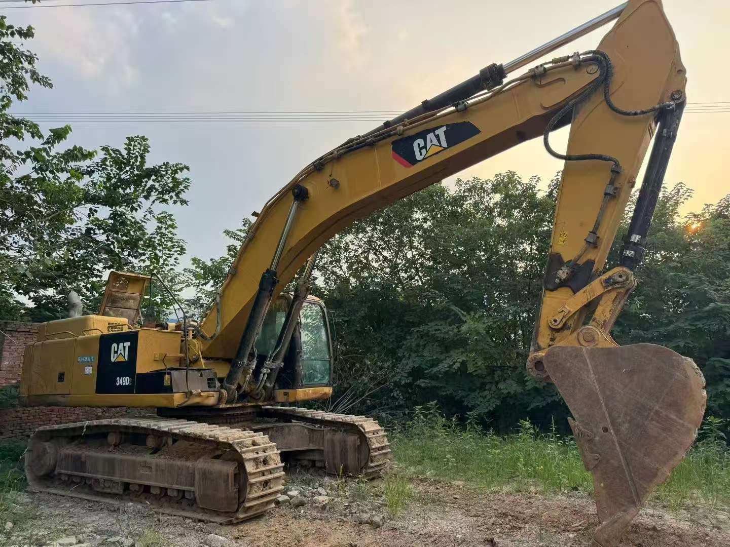 2018 год Caterpillar 349 б/у экскаватор