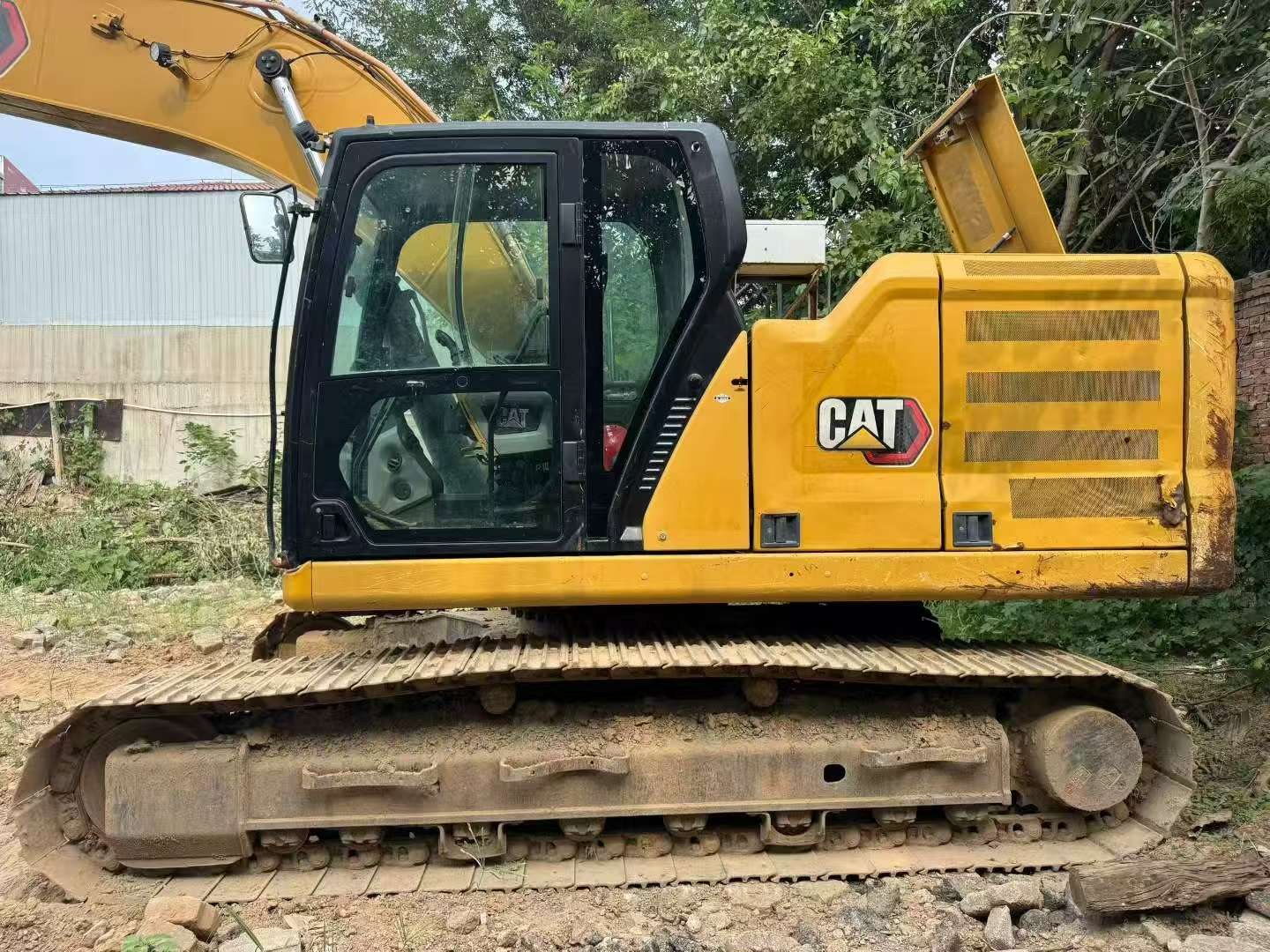 2020 год Caterpillar 320 б/у экскаватор