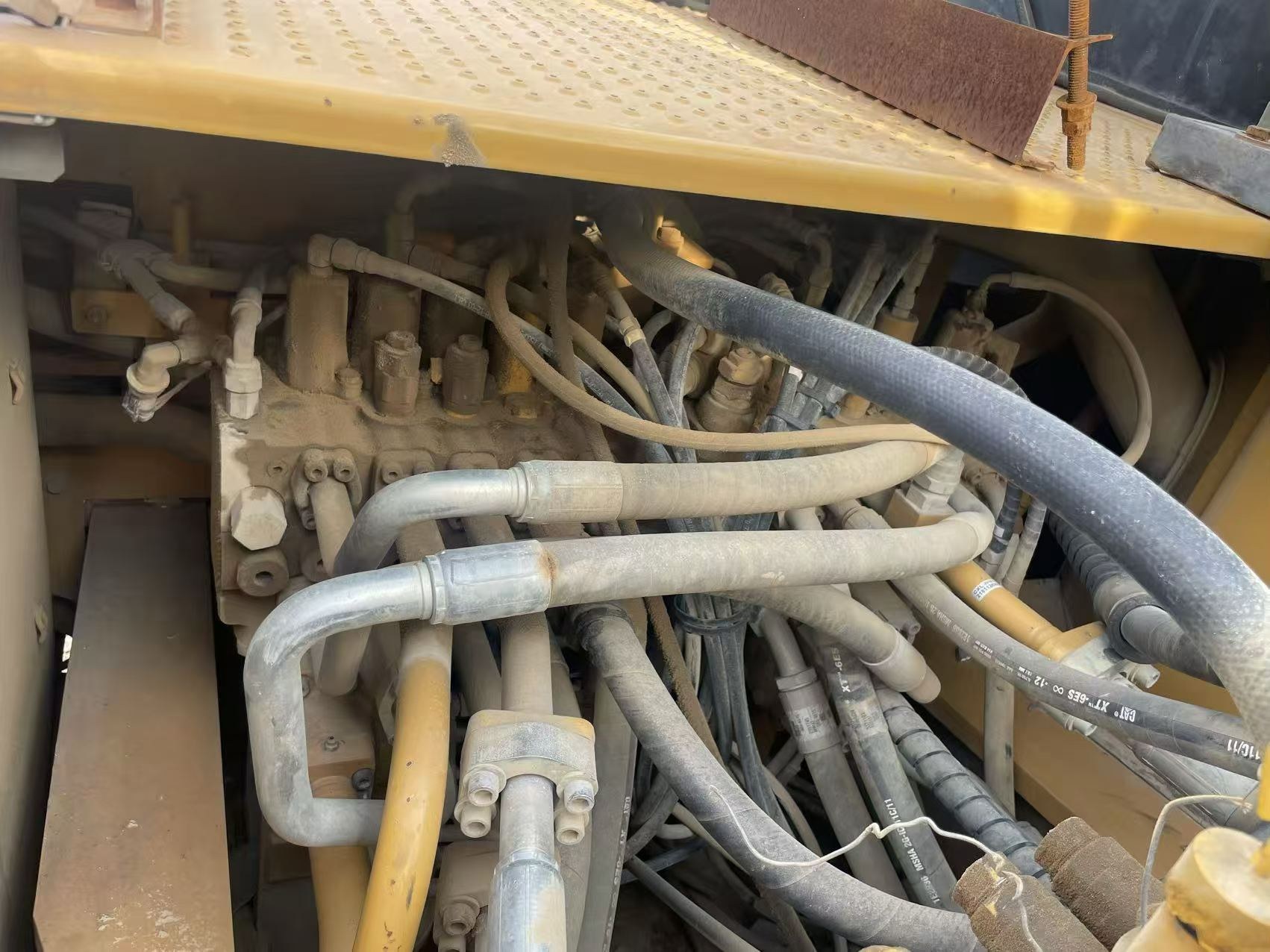 2019 Caterpillar 336D2 вживаний екскаватор