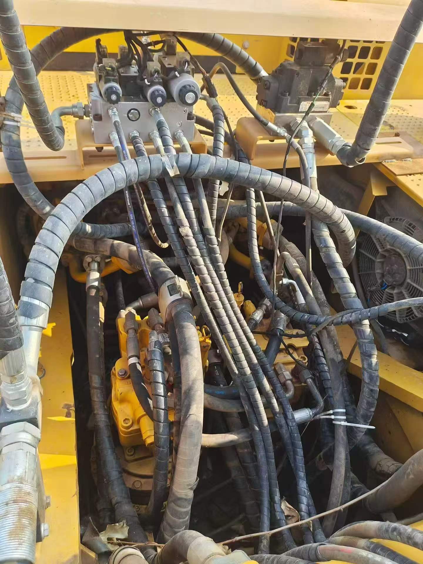 Год выпуска не указан, подержанный экскаватор Caterpillar 349D2L