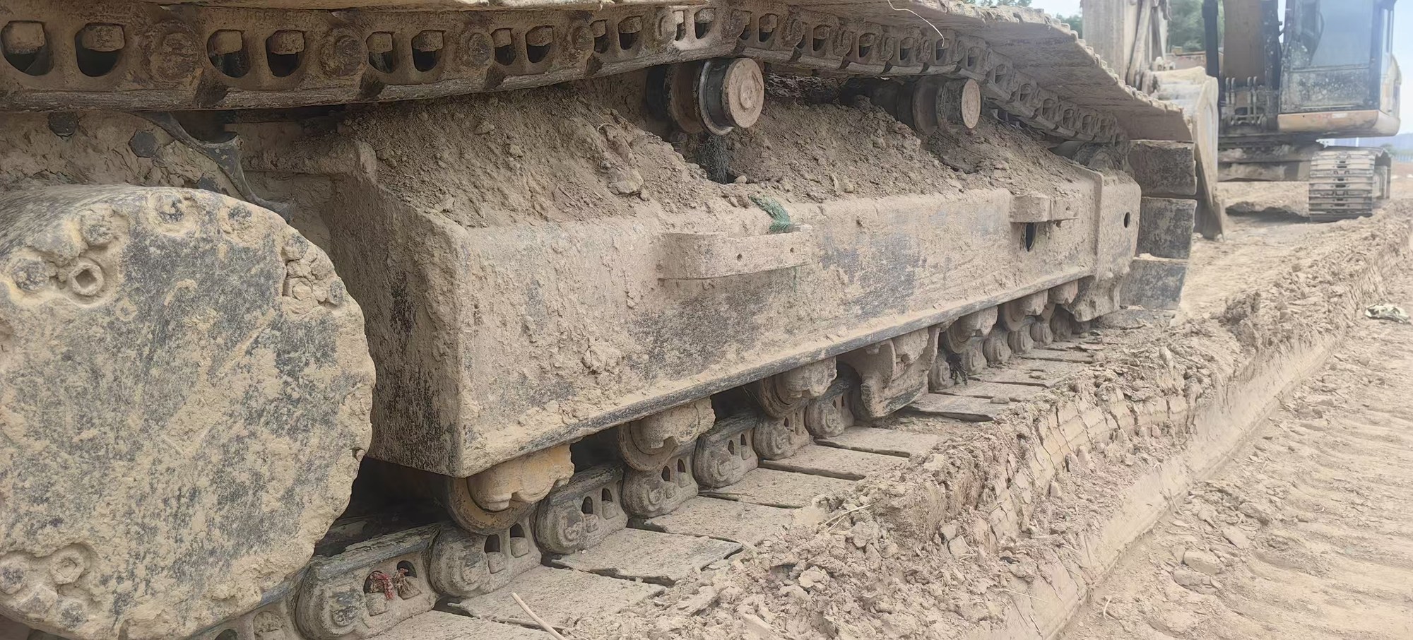 2011 Komatsu 200 Used Excavator