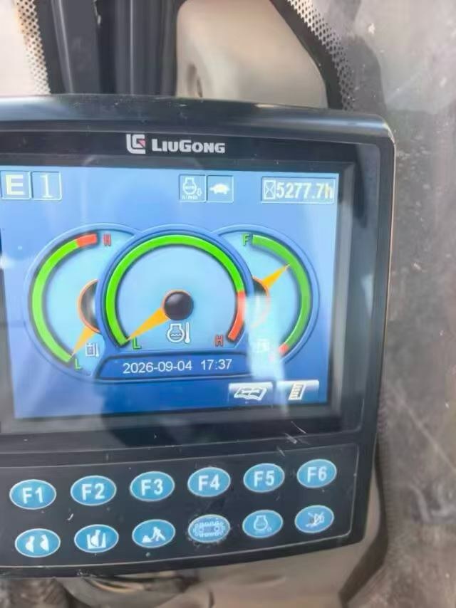 حفارة ثانية 2022 LiuGong 922
