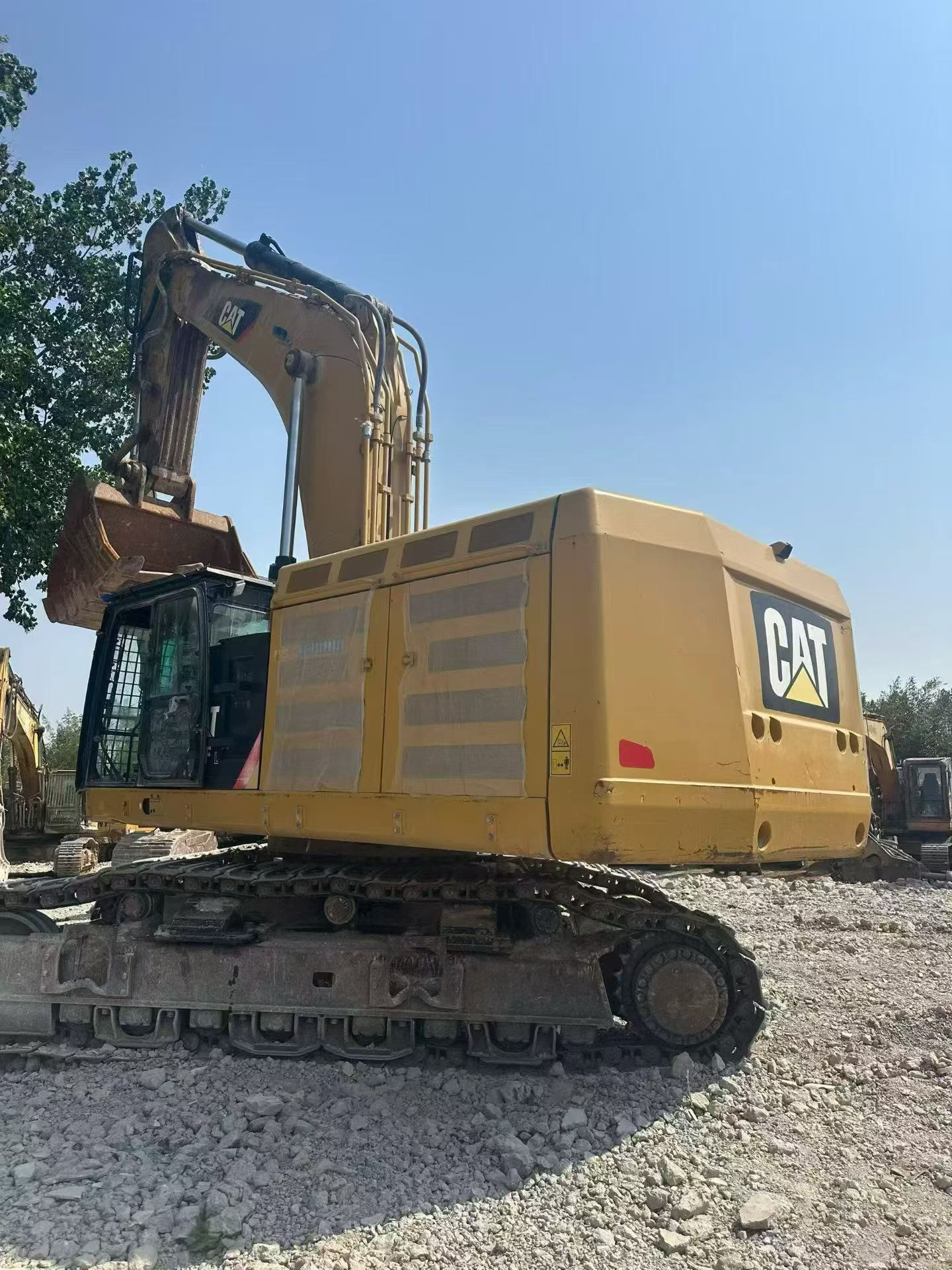 2018 Caterpillar 374 Used Excavator