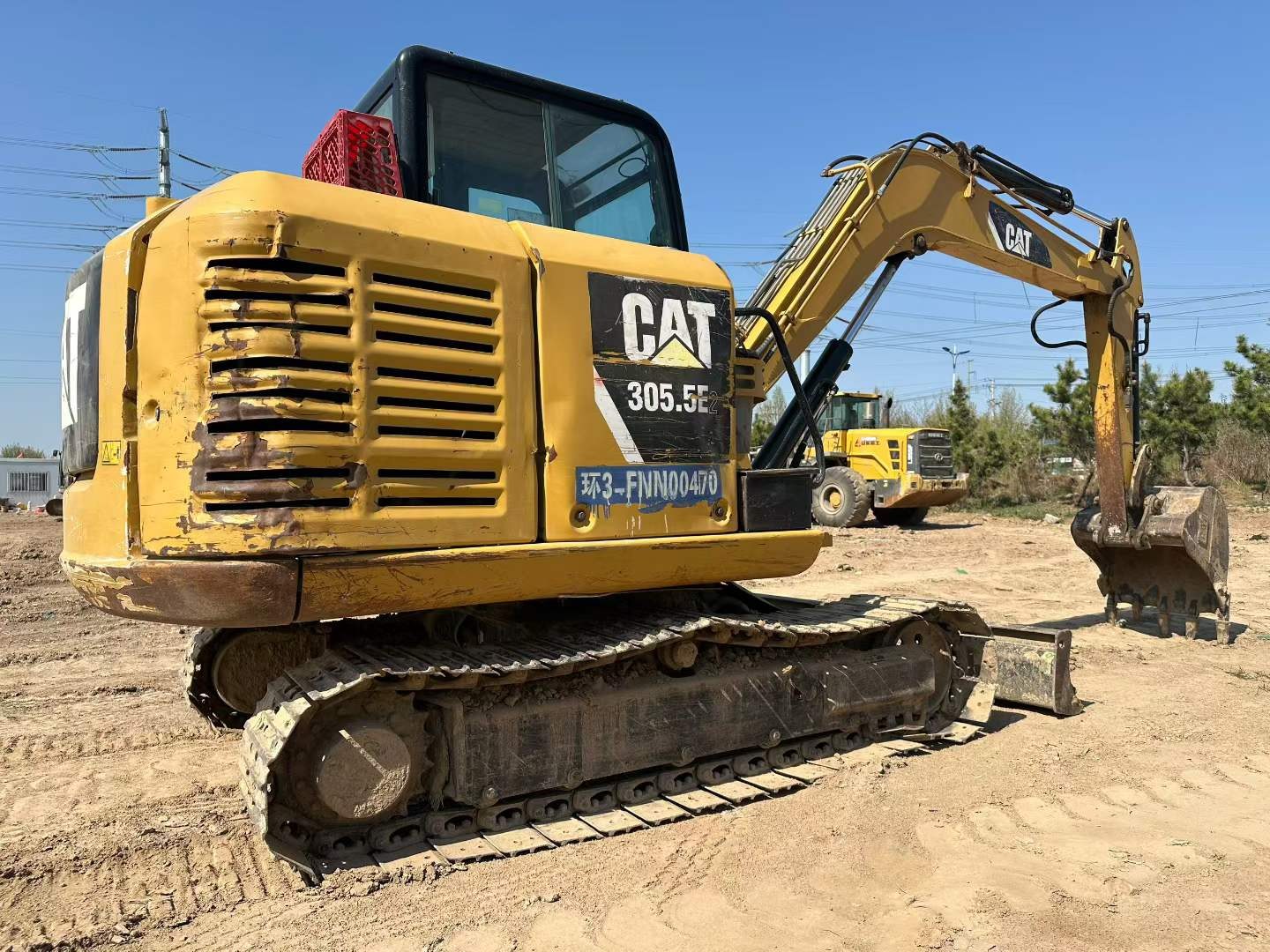2023 рік Caterpillar 305 вживаний екскаватор