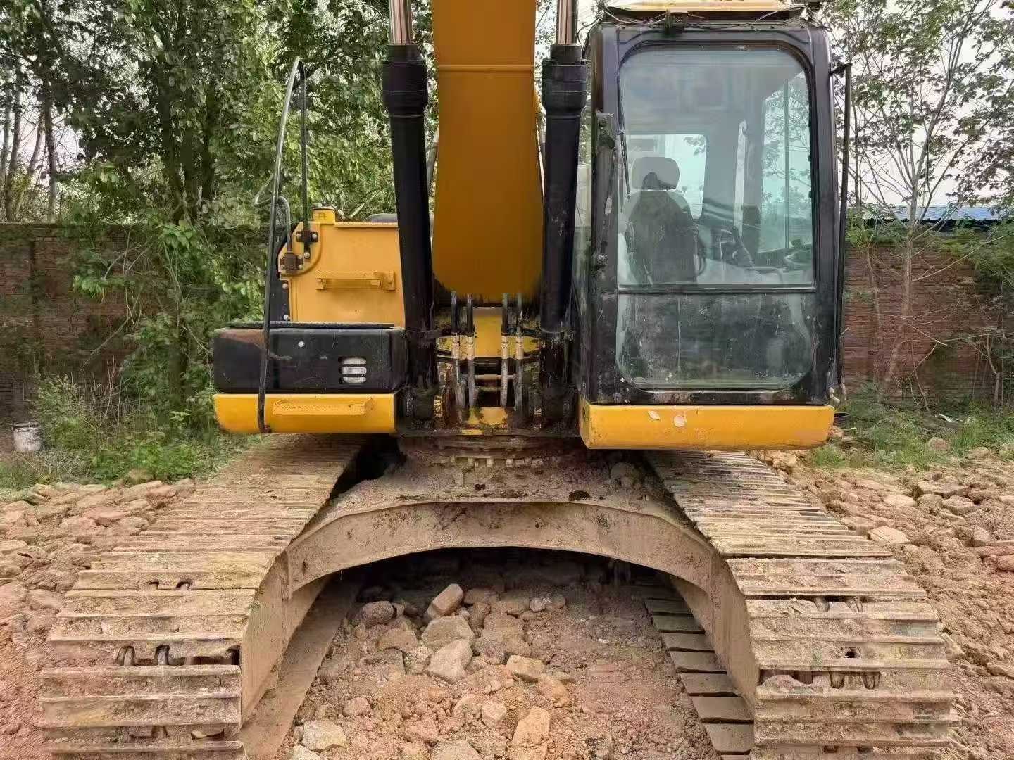 2017 Caterpillar 320D2 Excavator Bekas