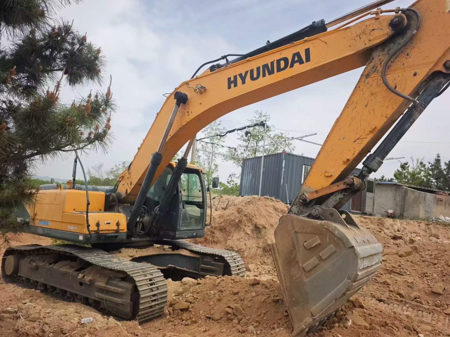 2019 Hyundai 305VS Escavadeira Usada