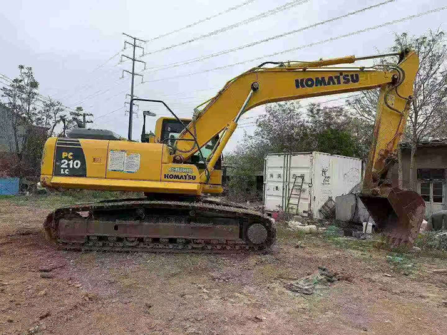 2019 كوماتسو 210LC حفارة مستعملة