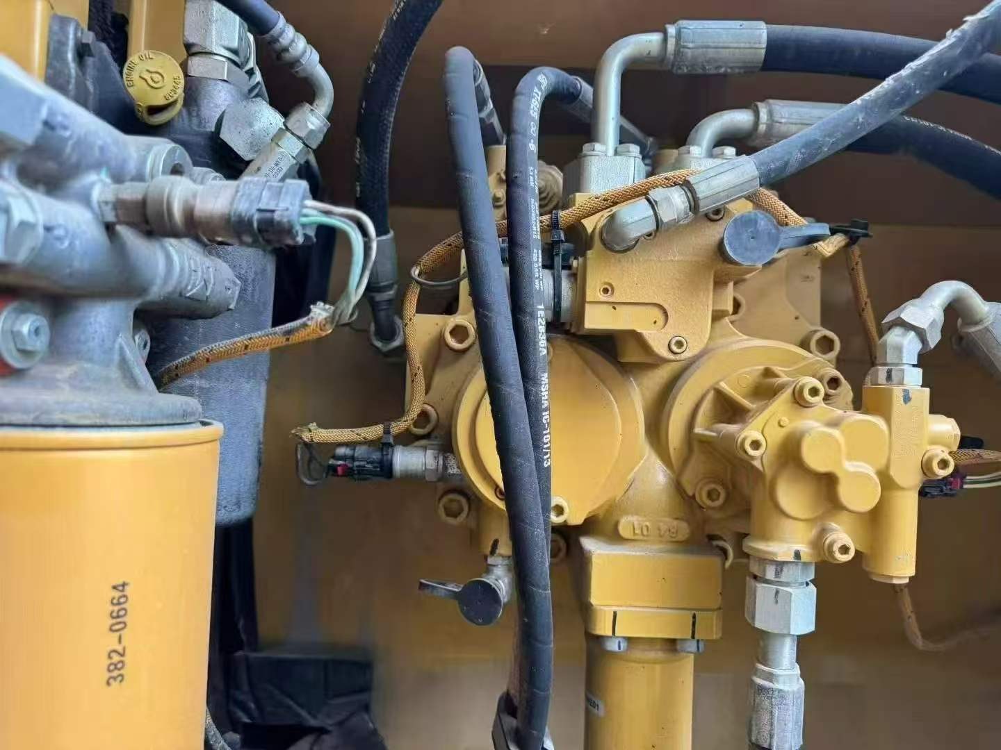 2019 Caterpillar 326 Escavadeira Usada