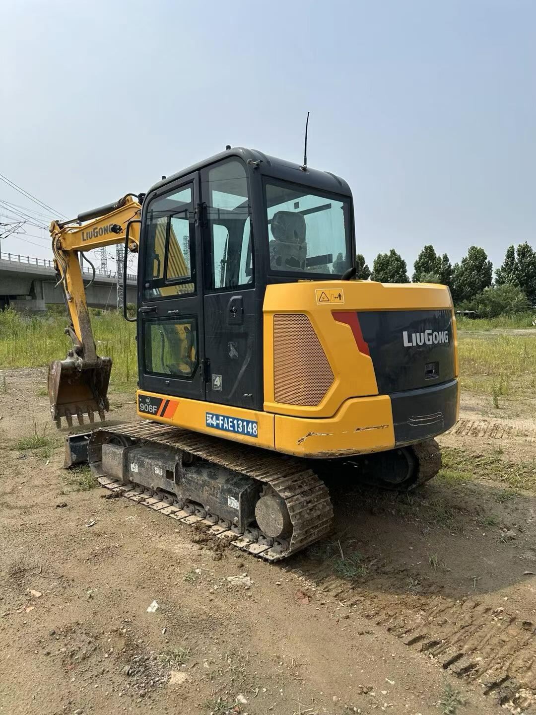 2024 год, LiuGong 906, б/у экскаватор