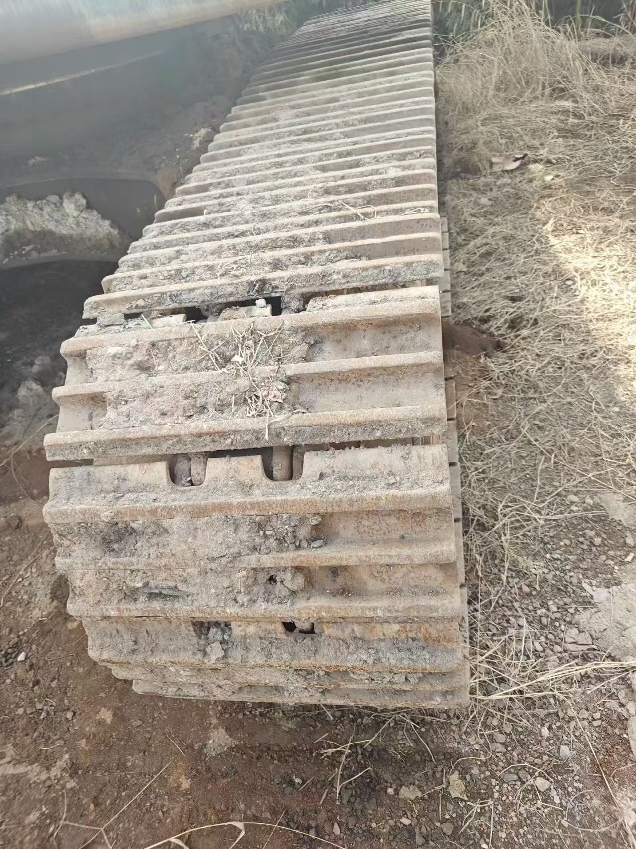 2013 فولفو 360 حفارة مستعملة