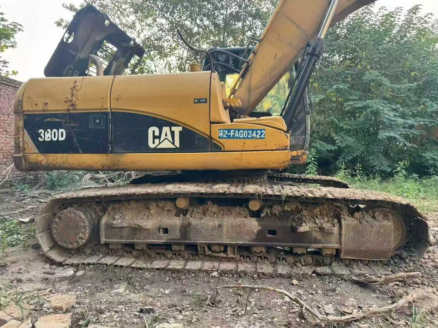 2011 Caterpillar 320D Escavadeira Usada