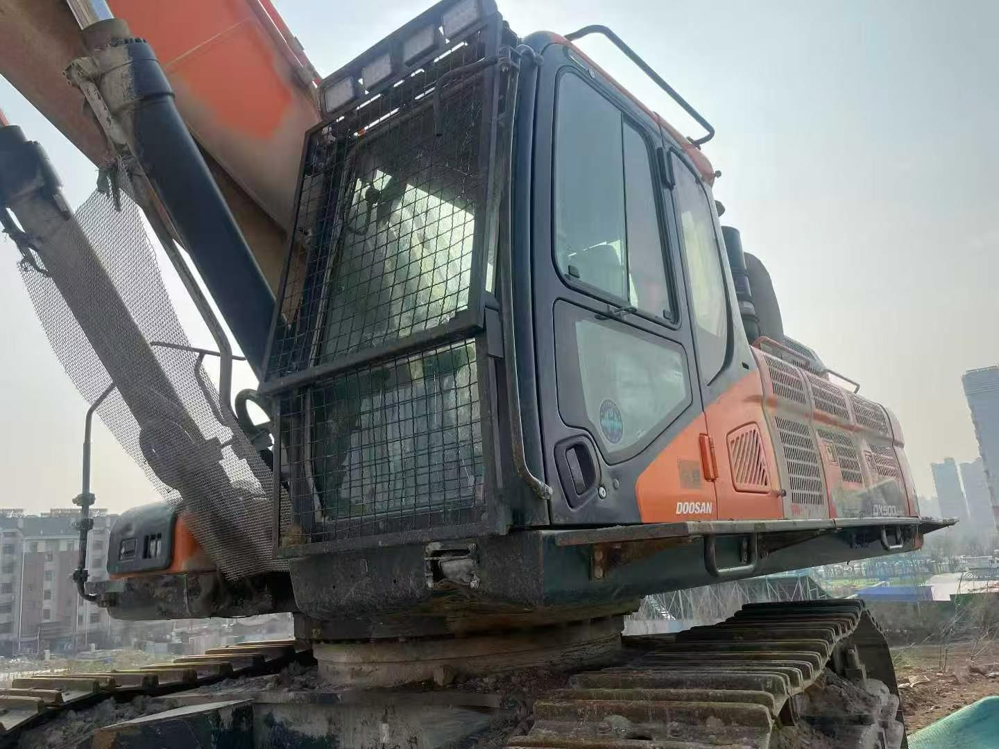 2020 Doosan 520 Used Excavator