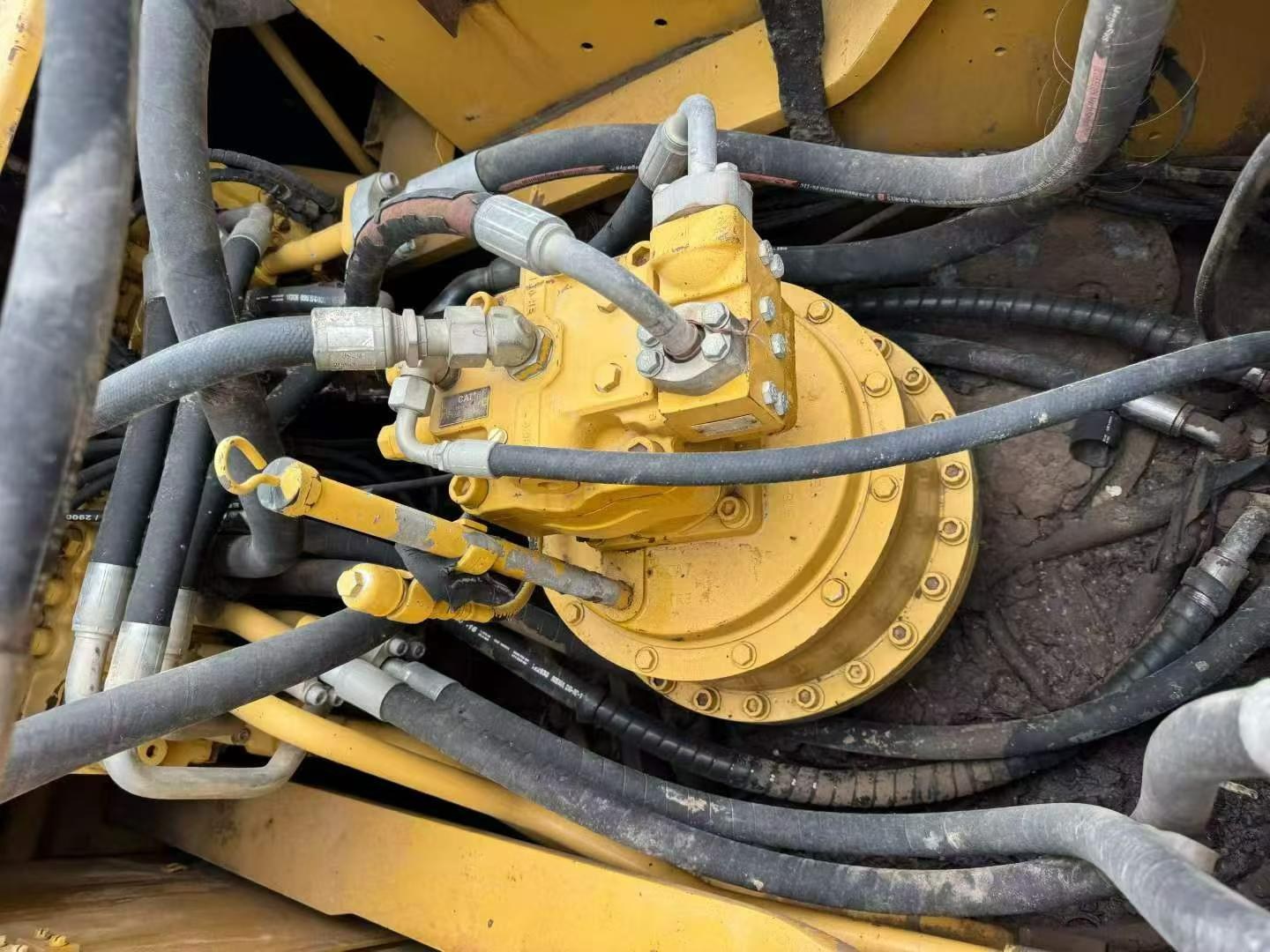 2017 Caterpillar 336 вживаний екскаватор