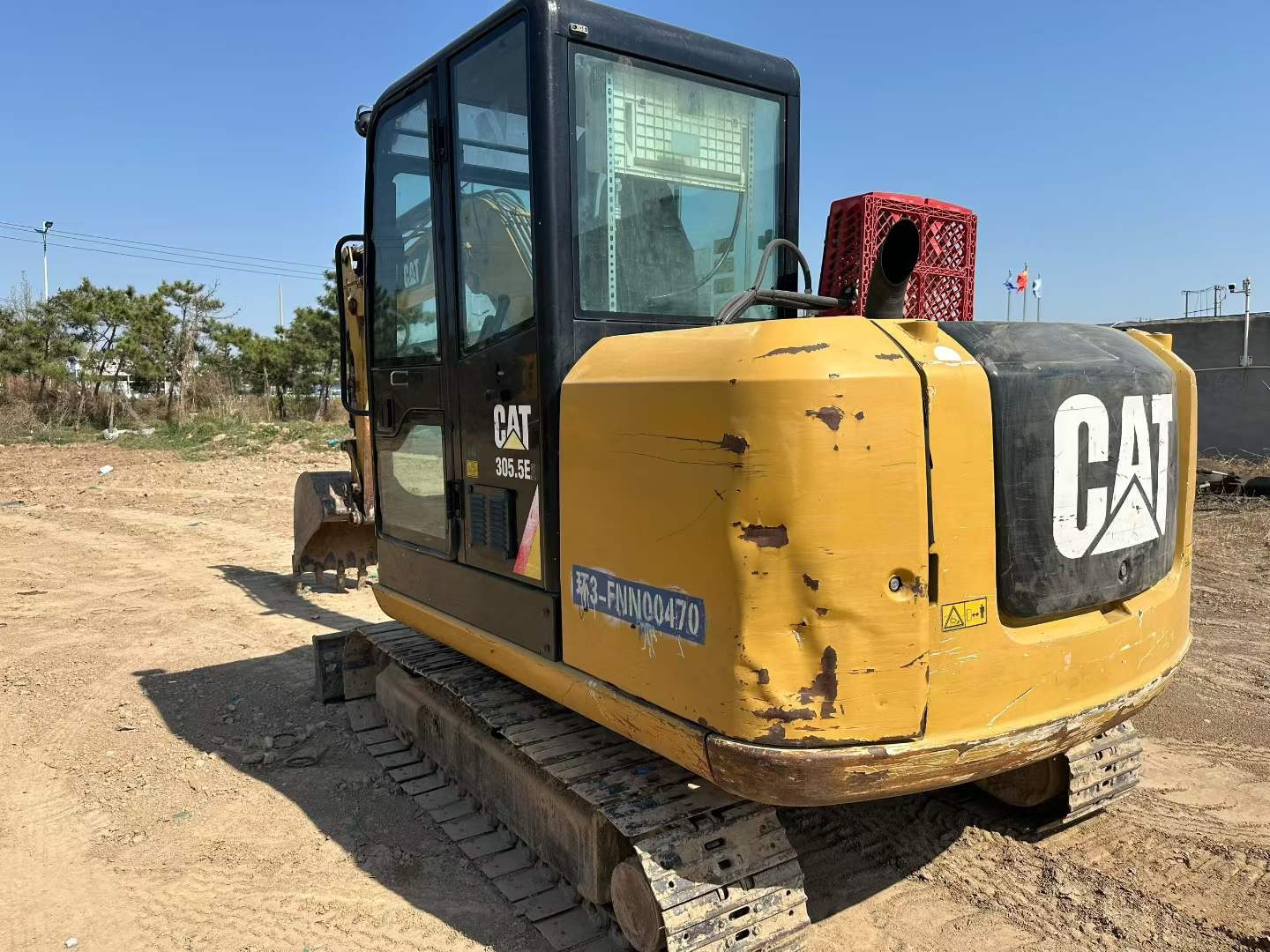 2023 рік Caterpillar 305 вживаний екскаватор