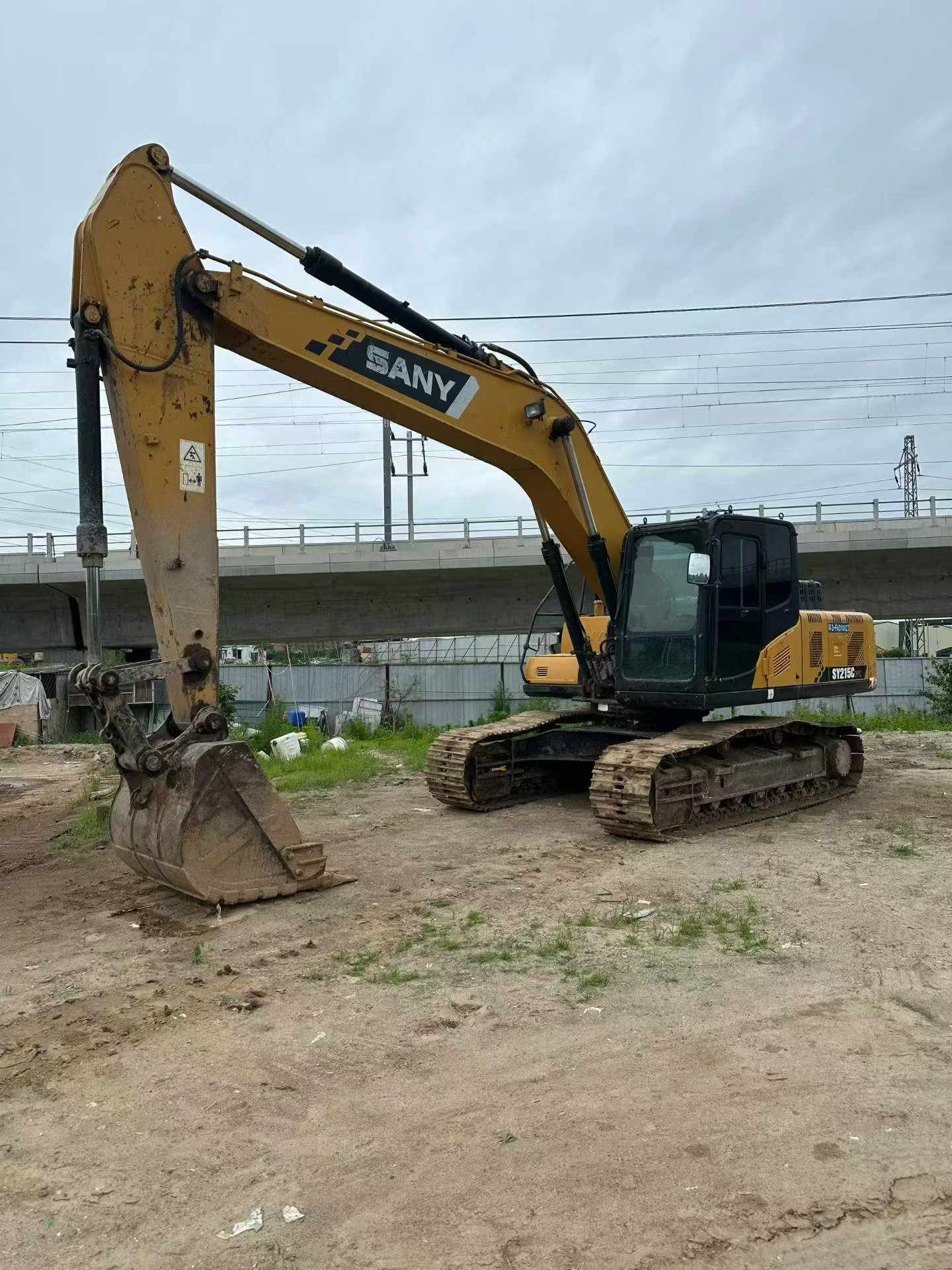 Year TBD SANY 205 Used Excavator