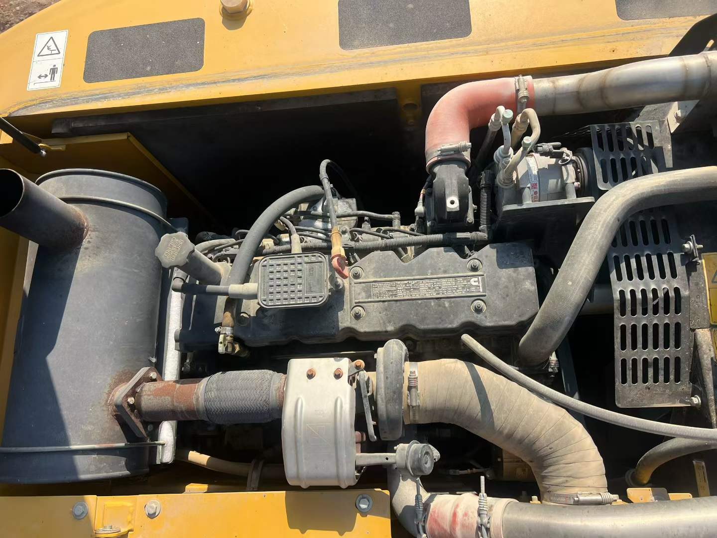 2021 حفارة XCMG 205DA مستعملة