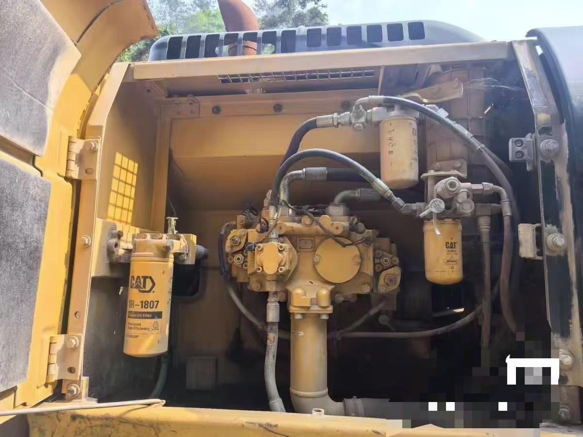 2013 год Caterpillar 329D б/у экскаватор