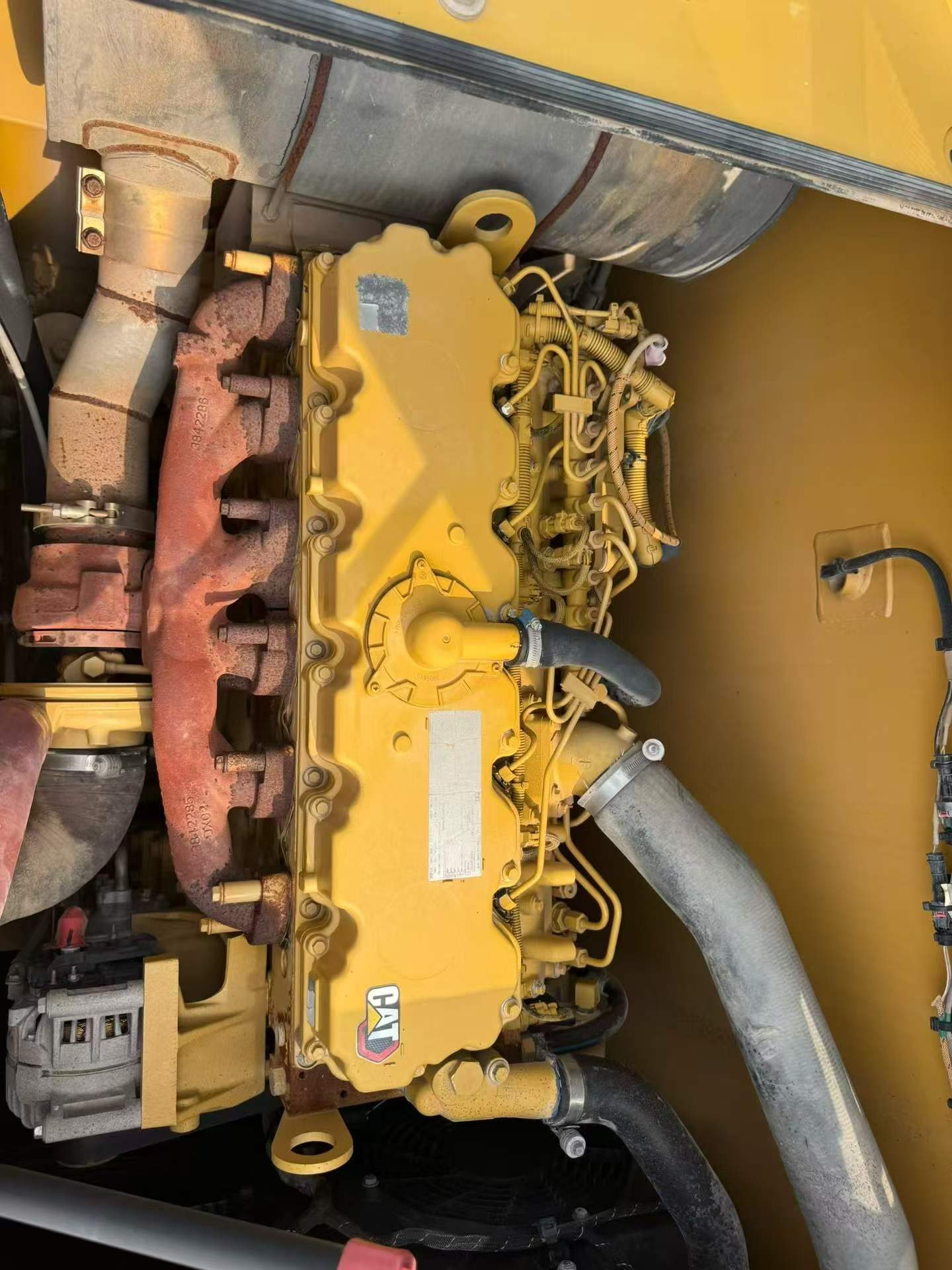 2020 год Caterpillar 320 б/у экскаватор