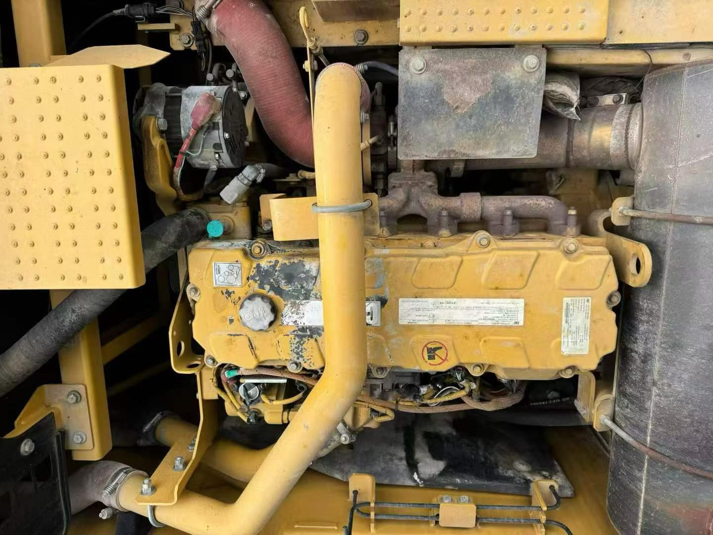 2017 Caterpillar 336 вживаний екскаватор