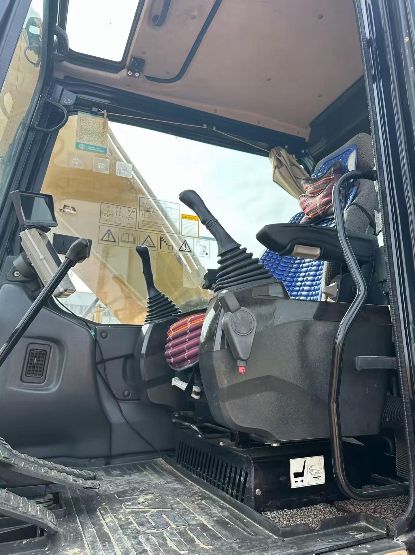 2019 рік SANY 245 вживаний екскаватор